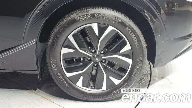 Kia EV6 — Фото автомобиля 20