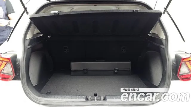 Hyundai Venue Venue 1.6 Modern Plus — Фото автомобиля 20