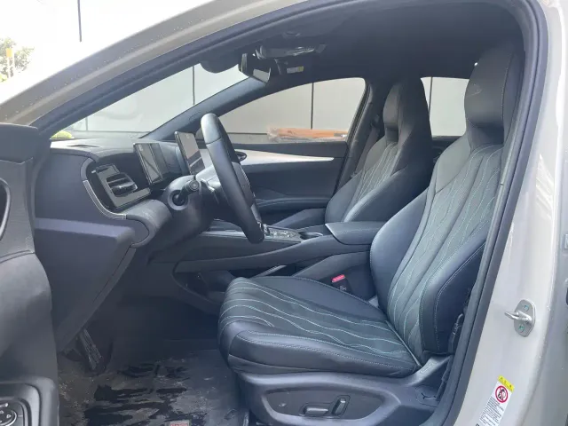 BYD Seal 06 — Фото автомобиля 10