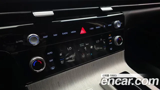 Genesis G80 Бензин 2.5 турбо AWD — Фото автомобиля 16