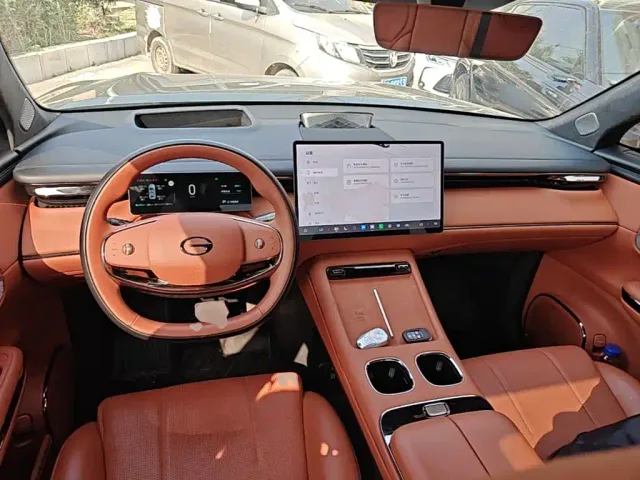 GAC Trumpchi Xiangwang S7 — Фото автомобиля 9