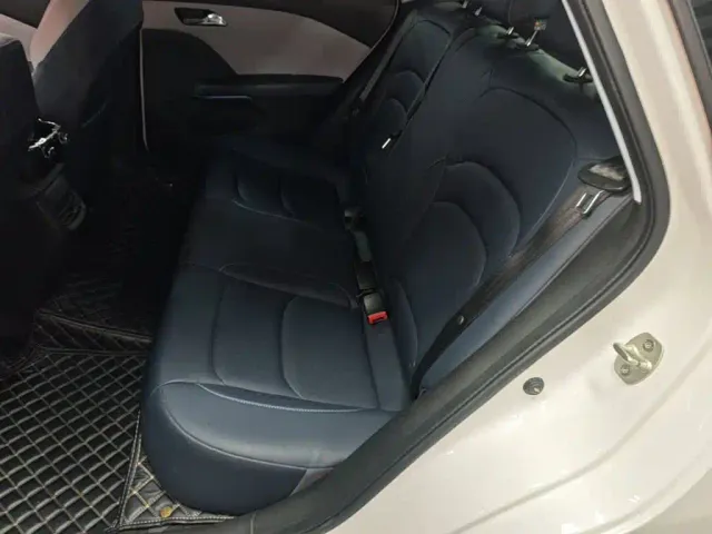 Chevrolet Monza — Фото автомобиля 16