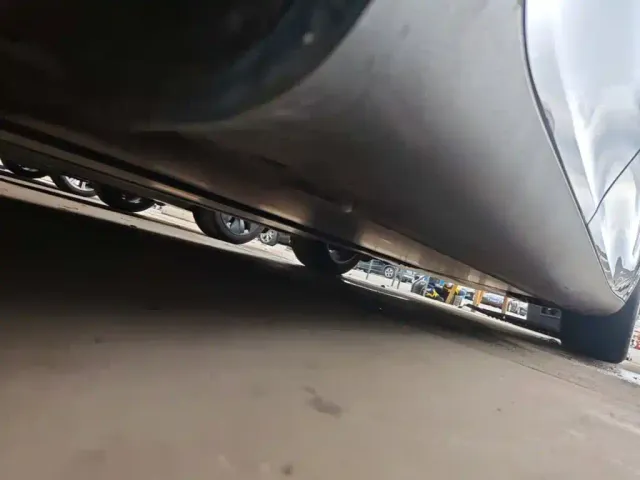 Tesla Model Y — Фото автомобиля 20