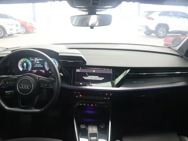 Audi Audi A3 2022 A3L Limousine 35 TFSI Luxury Sport — Фото автомобиля 9