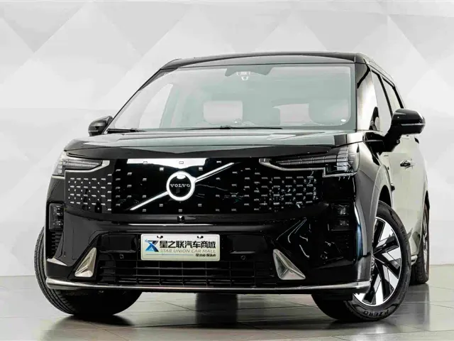 Volvo EM90 — Фото автомобиля 4