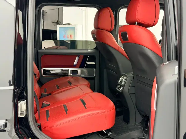 Mercedes-Benz G-Class AMG — Фото автомобиля 12