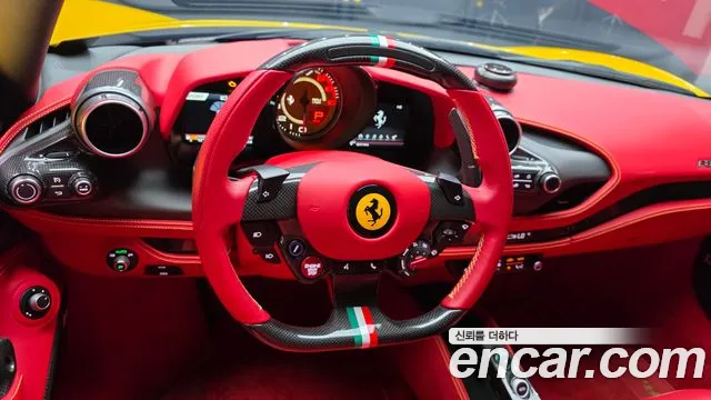 Ferrari F8 — Фото автомобиля 12