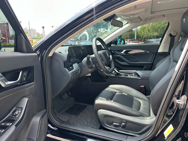 Besturn Besturn B70 2023 3rd Generation 1.5T Automatic Comfort — Фото автомобиля 8