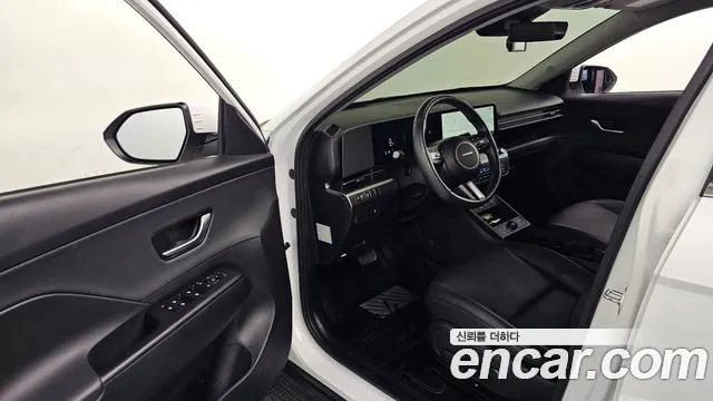 Hyundai Kona SX2 — Фото автомобиля 15