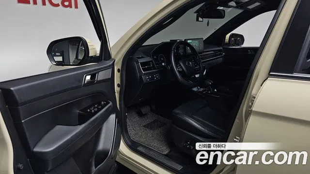 KG_Mobility_Ssangyong Rexton Новый Rexton Sport Дизель 2.2 4WD — Фото автомобиля 9