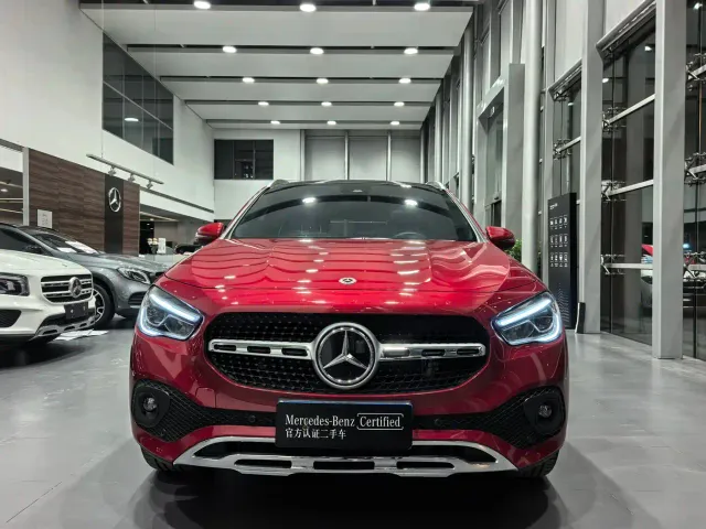 Mercedes-Benz GLA-Class — Фото автомобиля 2