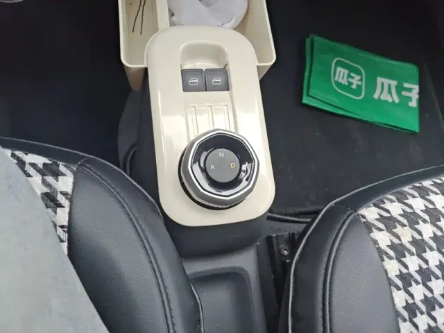 Geely Panda — Фото автомобиля 10