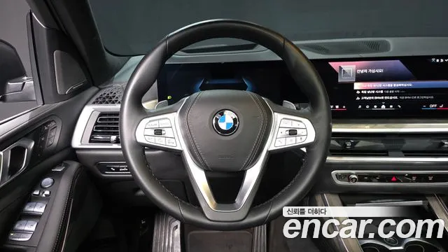 BMW X7 — Фото автомобиля 10