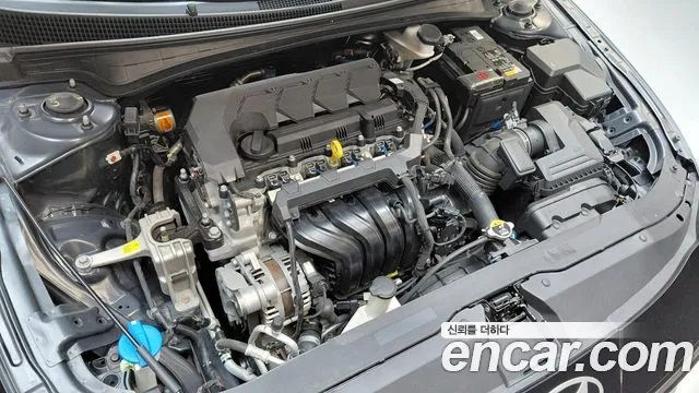 Hyundai AVANTE Новый Avante (CN7) — Фото автомобиля 6