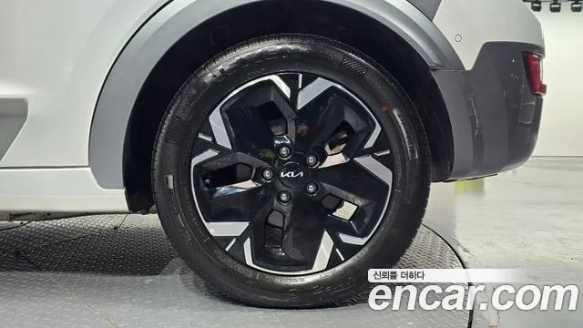 Kia Niro New — Фото автомобиля 6