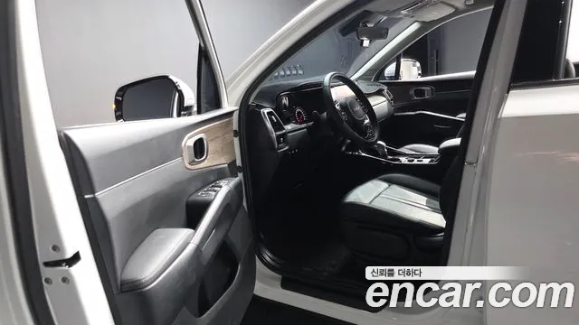 Kia Sorento Sorento 4-е поколение Бензин 2.5T 2WD — Фото автомобиля 9