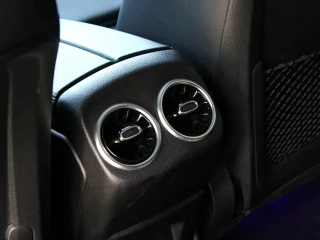 Mercedes-Benz A-Class — Фото автомобиля 22