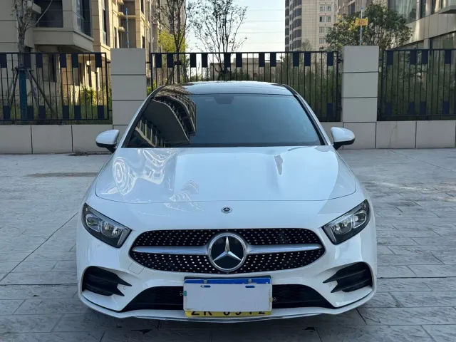 Mercedes-Benz A-Class — Фото автомобиля 2