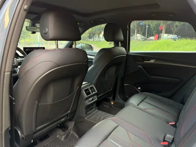 Audi Q5L Sportback — Фото автомобиля 17
