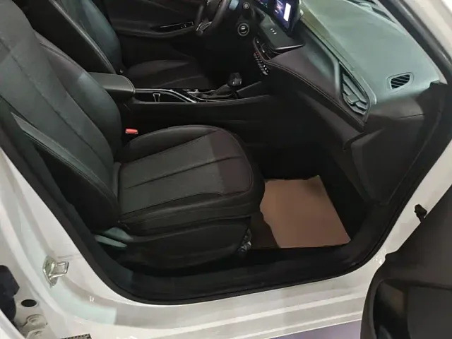 Buick Verano — Фото автомобиля 24