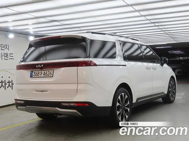 Kia Carnival 4th Gen — Фото автомобиля 4