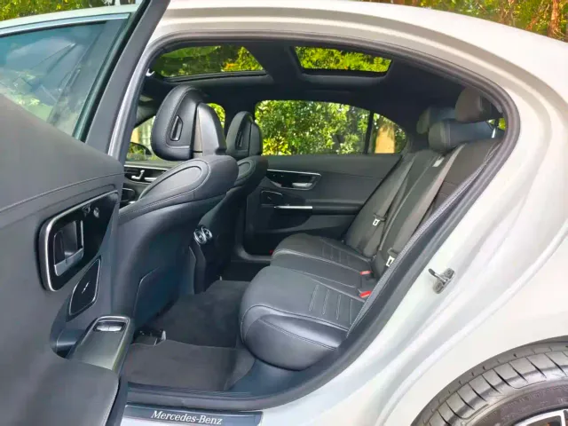 Mercedes-Benz C-Class — Фото автомобиля 5