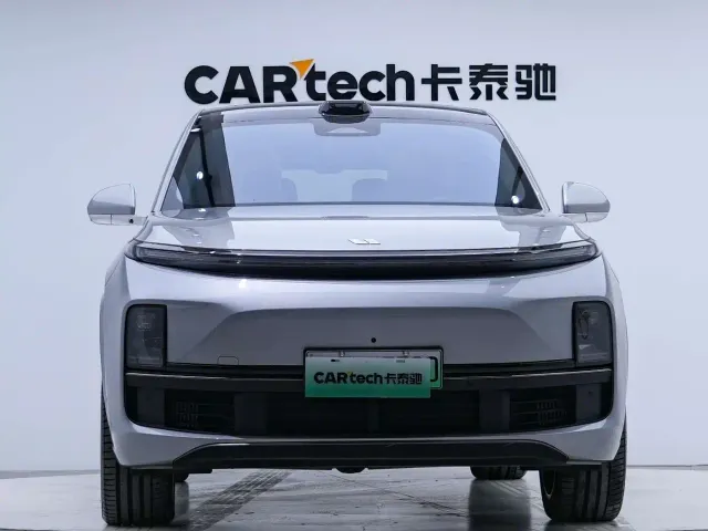 Li Auto L9 — Фото автомобиля 3