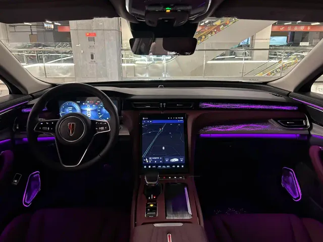 Hongqi H5 — Фото автомобиля 9