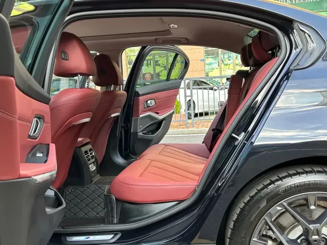 BMW 3 Series — Фото автомобиля 12