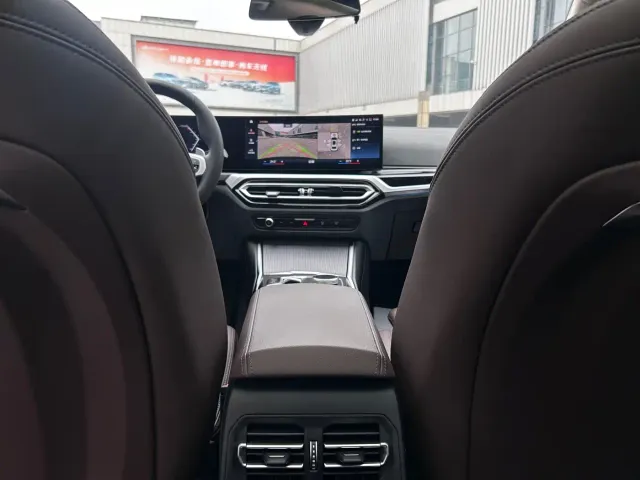 BMW 3 Series — Фото автомобиля 16