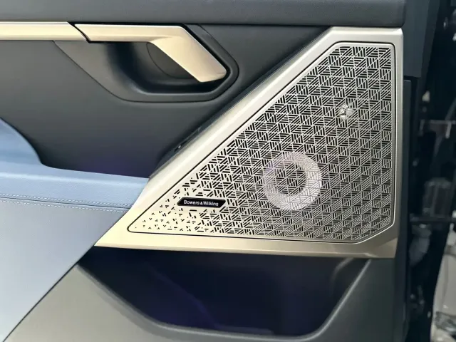 BMW 5 Series — Фото автомобиля 9
