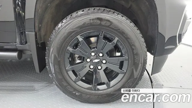 Chevrolet Colorado — Фото автомобиля 21