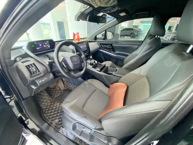 Toyota BoZhi 4X — Фото автомобиля 4