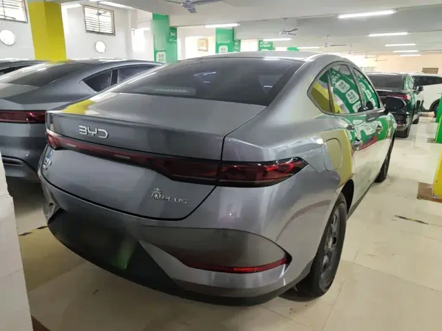BYD Qin PLUS — Фото автомобиля 6
