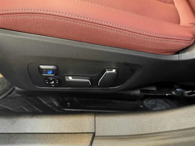 BMW 3 Series — Фото автомобиля 13