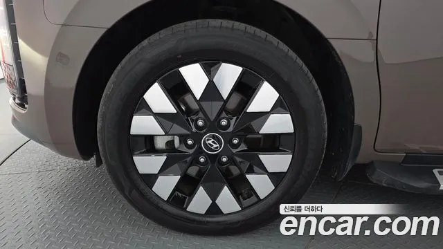 Hyundai Staria — Фото автомобиля 5