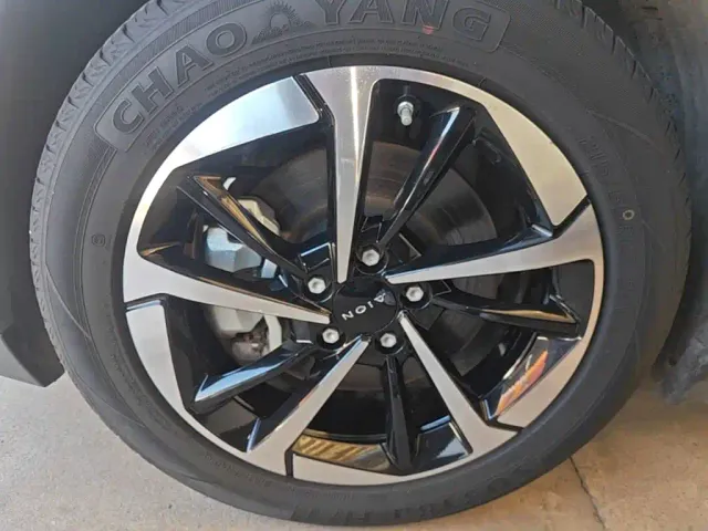 GAC Aion Y — Фото автомобиля 22