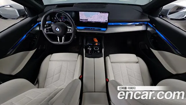 BMW 5 Series G60 — Фото автомобиля 7