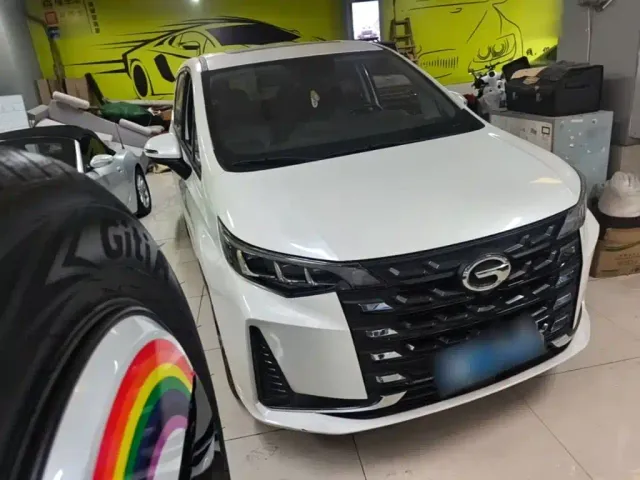 GAC Trumpchi M6 — Фото автомобиля 3