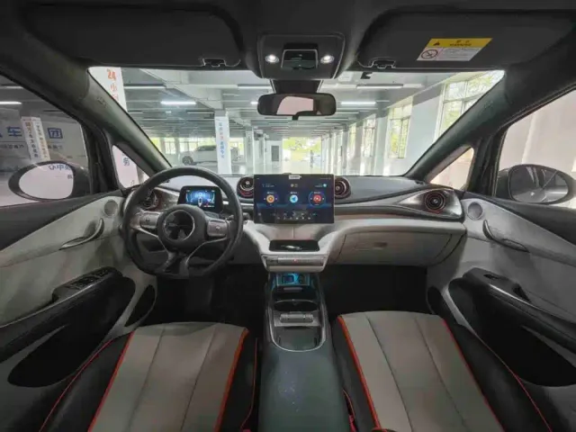 BYD Dolphin — Фото автомобиля 11