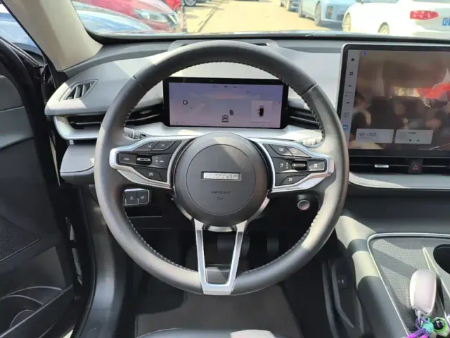 Haval H6 — Фото автомобиля 10