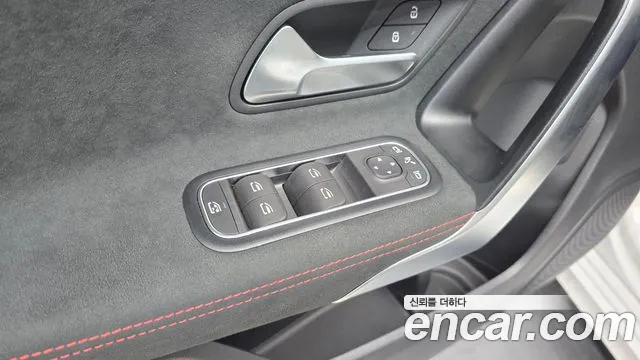 Mercedes-Benz A-Class W177 — Фото автомобиля 28