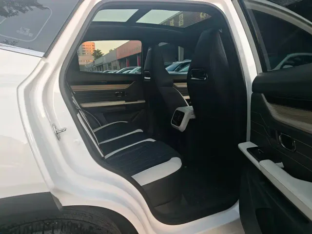 Jetour Shanhai L6 — Фото автомобиля 14