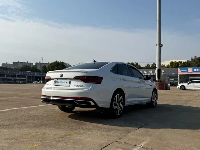 Volkswagen Sagitar — Фото автомобиля 9