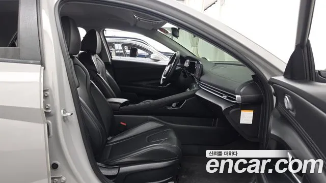 Hyundai AVANTE Modern — Фото автомобиля 11