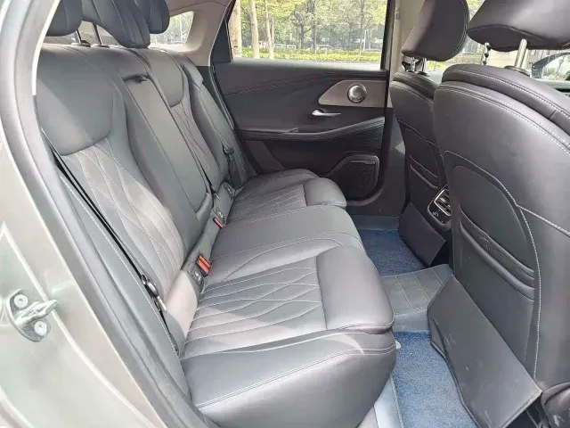 Chery Arrizo 8 — Фото автомобиля 12