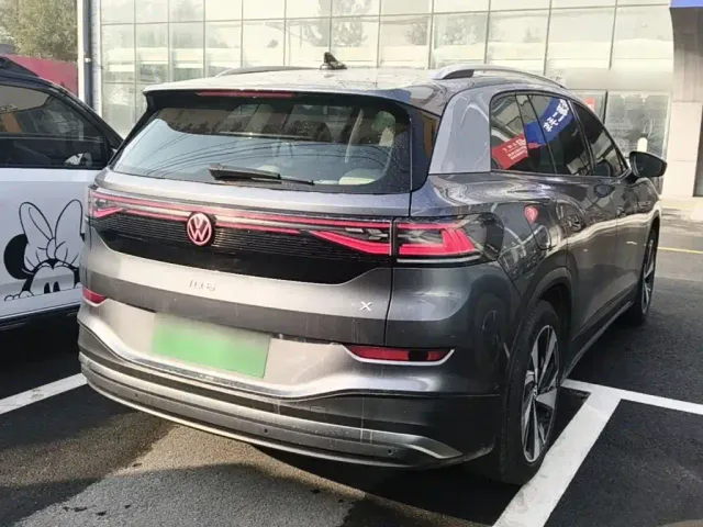 Volkswagen ID.6 X — Фото автомобиля 6