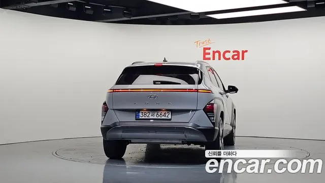 Hyundai Kona SX2 — Фото автомобиля 4