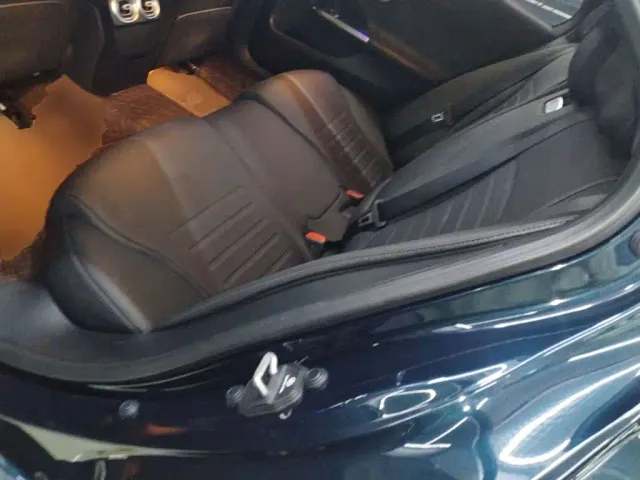 Mercedes-Benz C-Class — Фото автомобиля 16