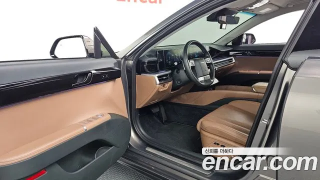 Hyundai Grandeur GN7 — Фото автомобиля 10